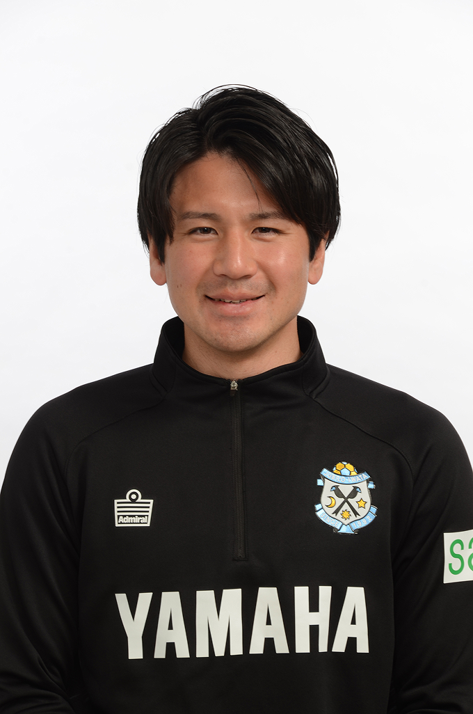 コーチ:井波 靖奈